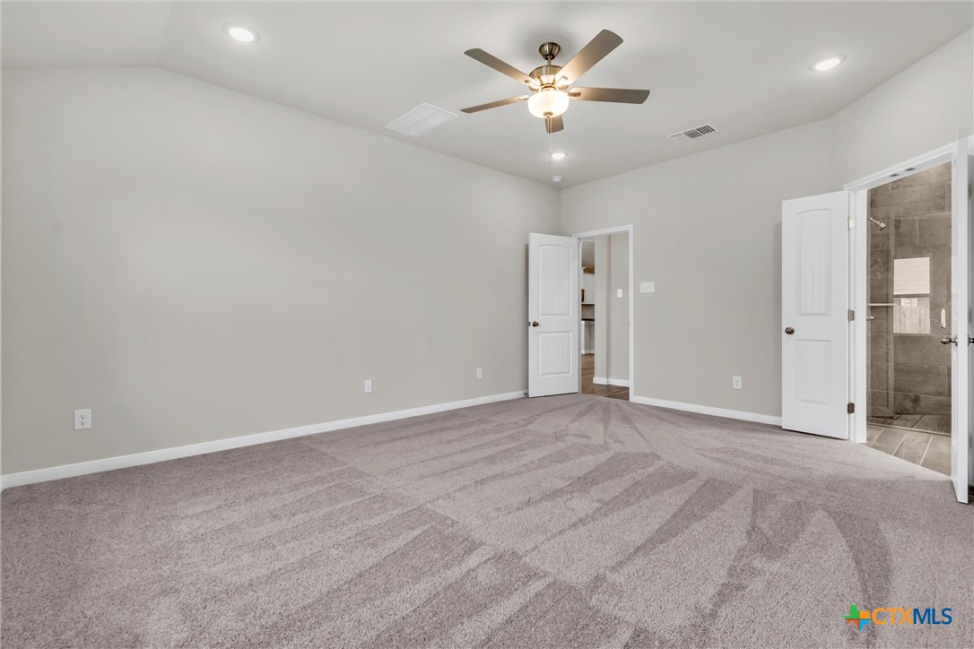 611 Waylon Circle Property Photo 10
