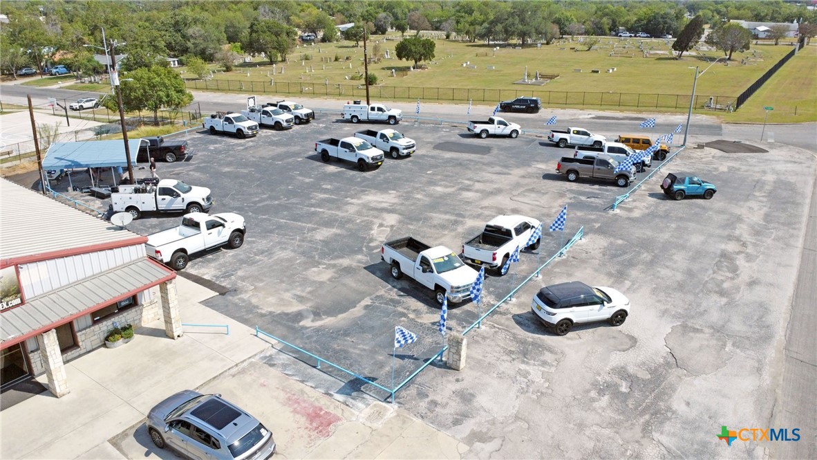 2250 S I-35 Expressway Property Photo 18