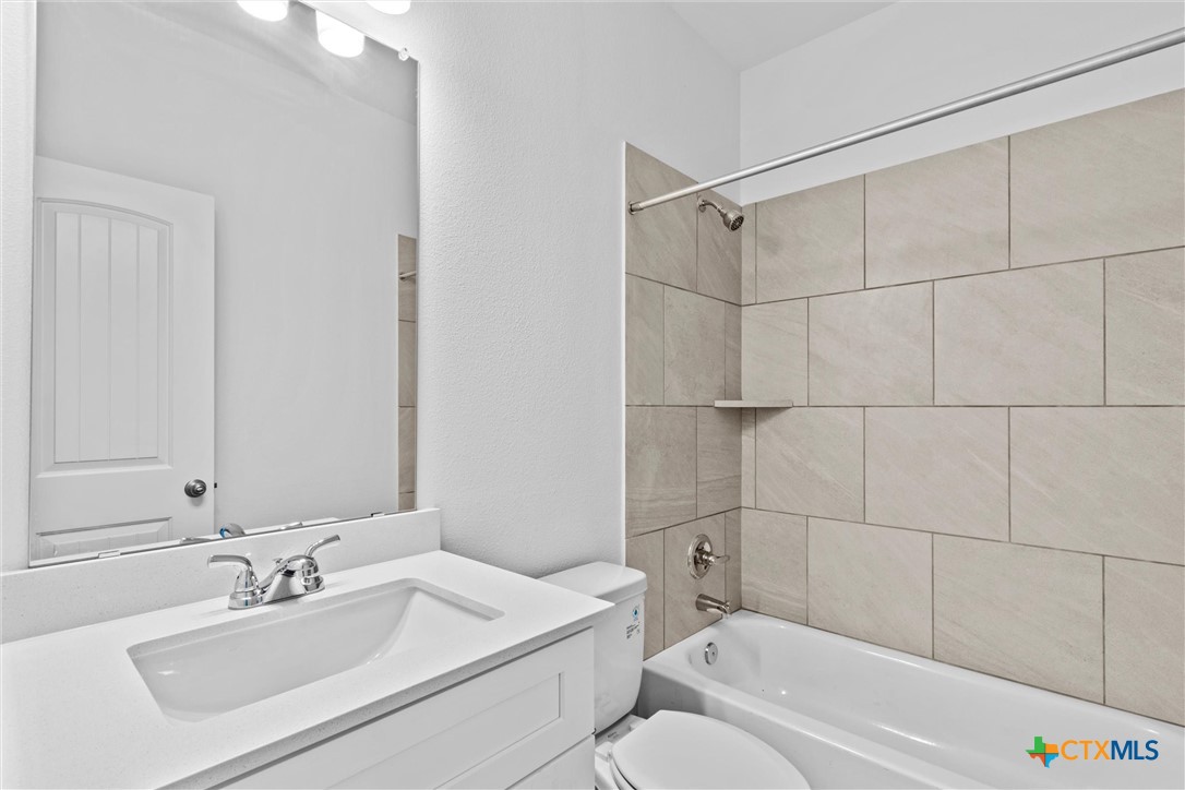 9820 Tarabon Drive Property Photo 21