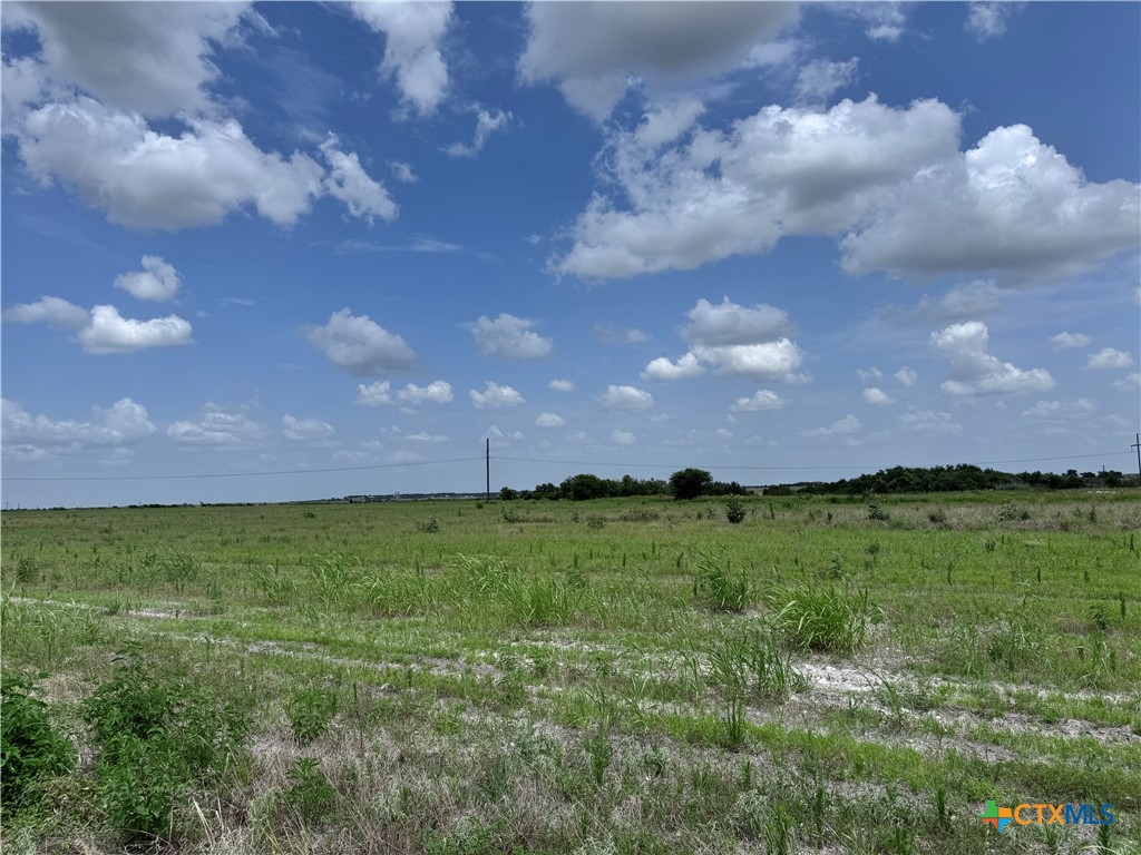 35 Ih Property Photo 4