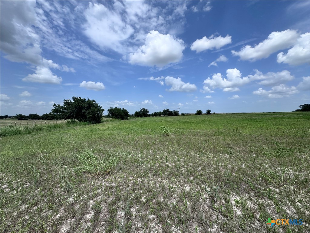 35 Ih Property Photo 5