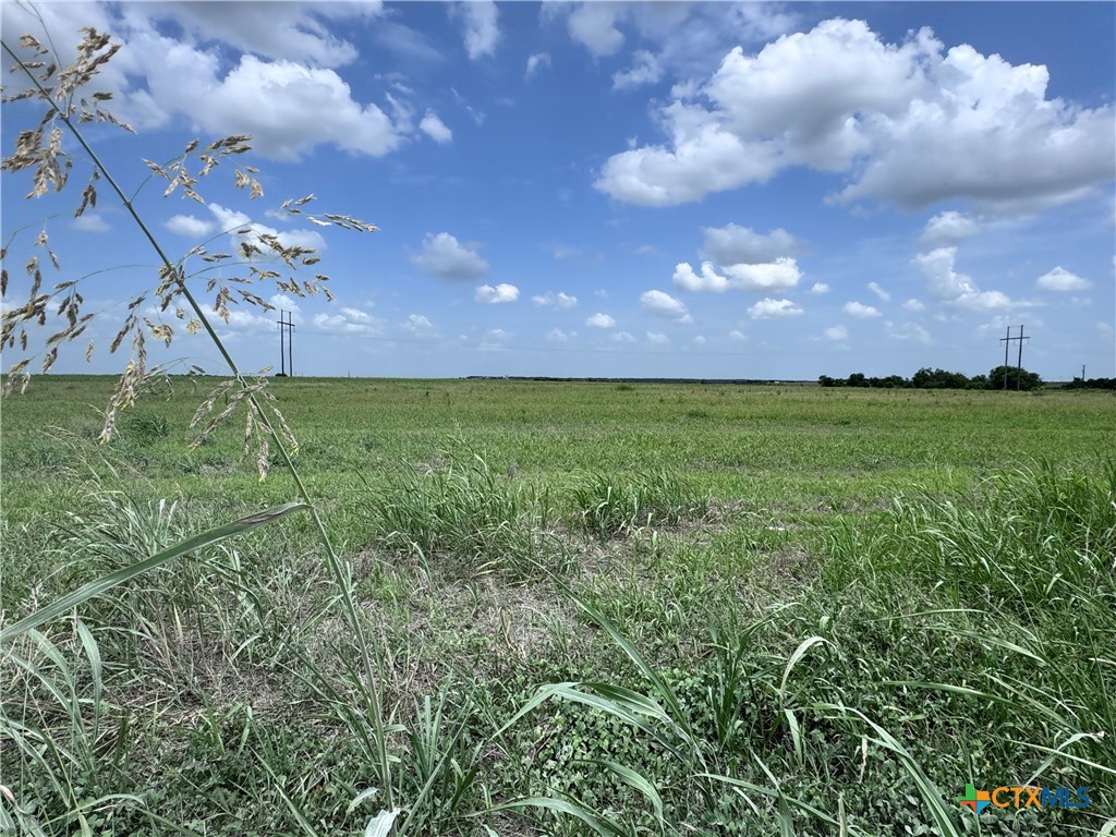 35 Ih Property Photo 11