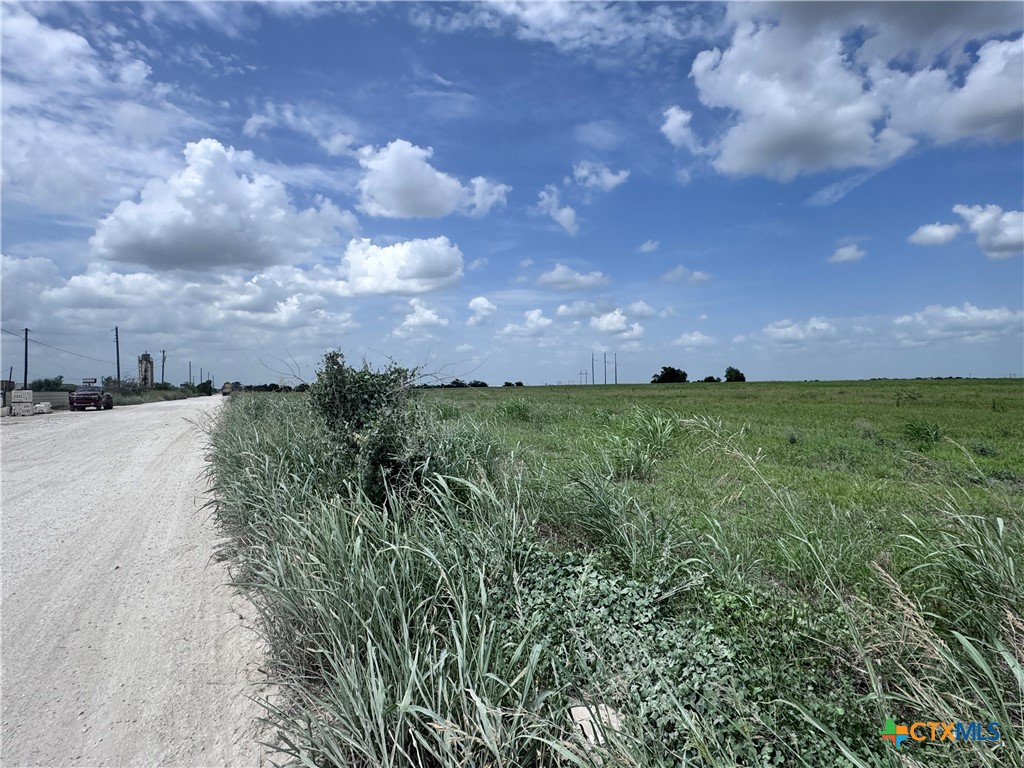 35 Ih Property Photo 17
