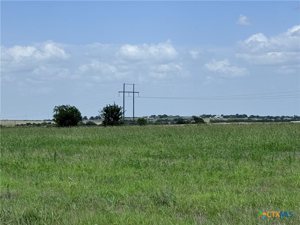 35 Ih Property Photo 21