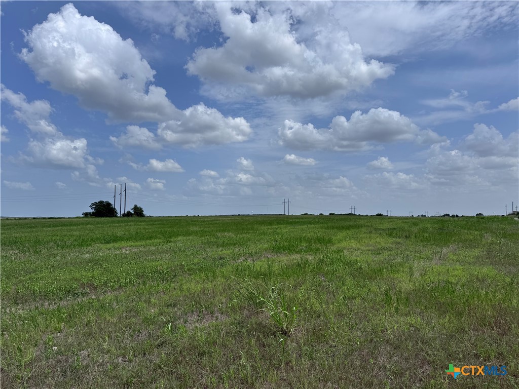 35 Ih Property Photo 23