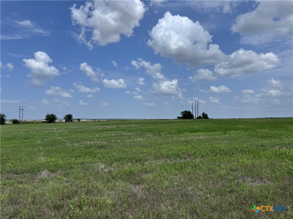 35 Ih Property Photo 24