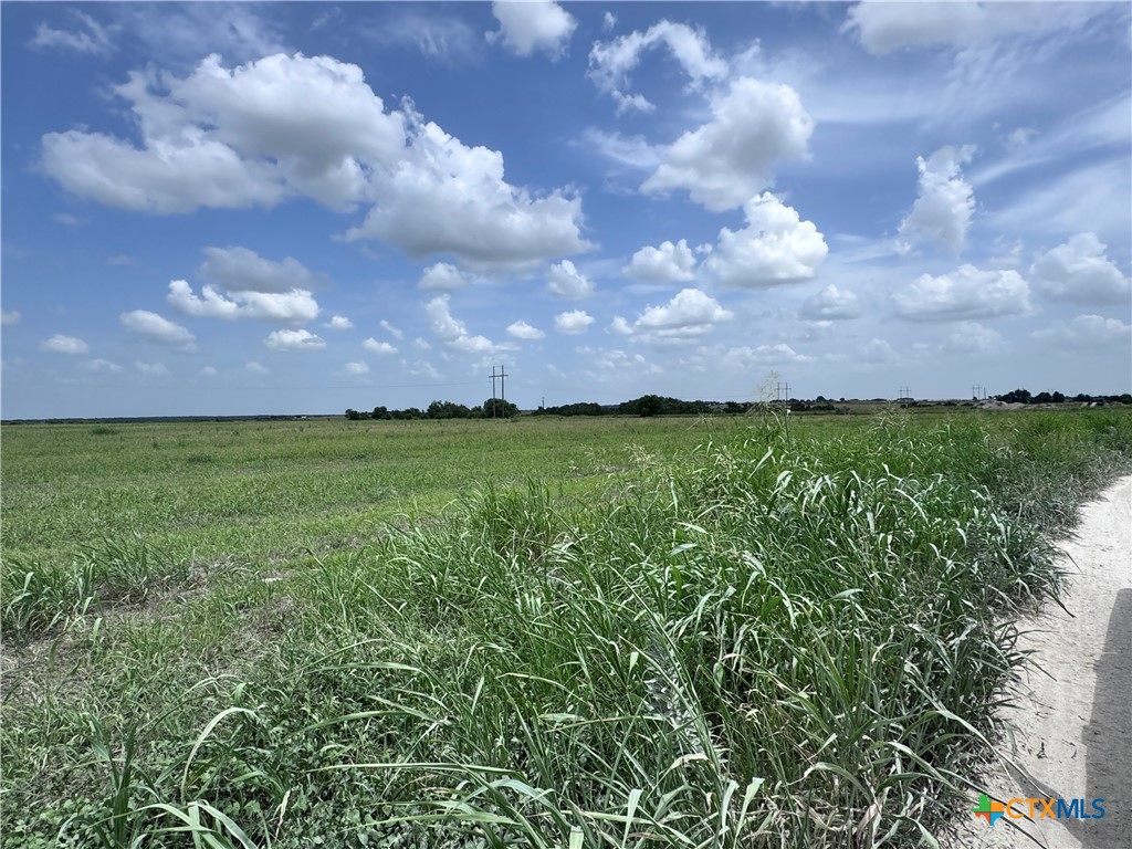 35 Ih Property Photo 26