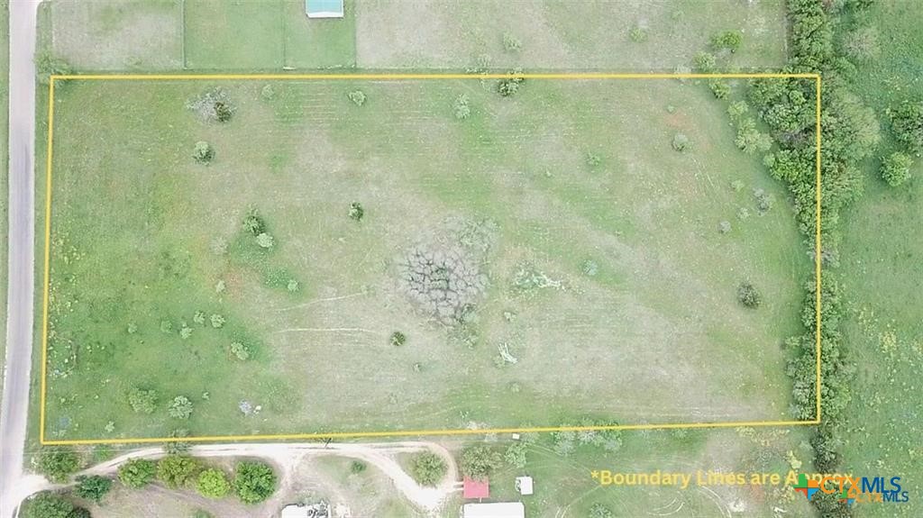 570 Hudson Lane Property Photo 1