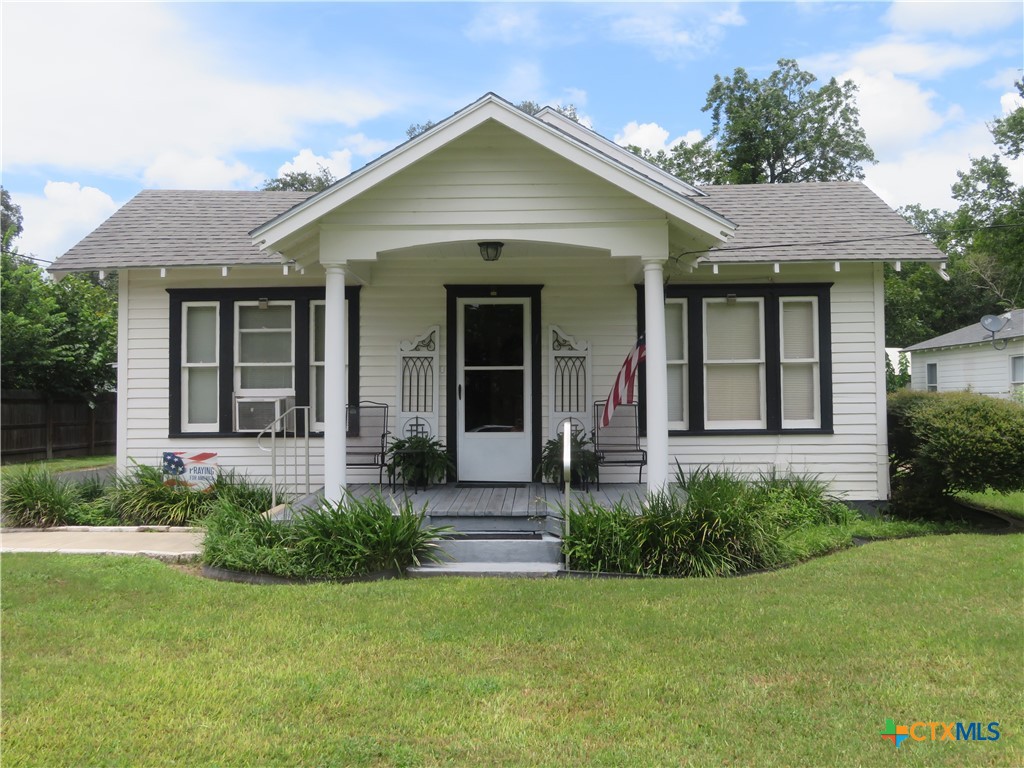 206 S Allen Property Photo 1