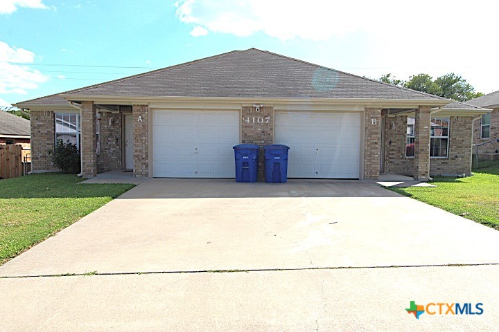 4107 Primrose Drive B Property Photo 1