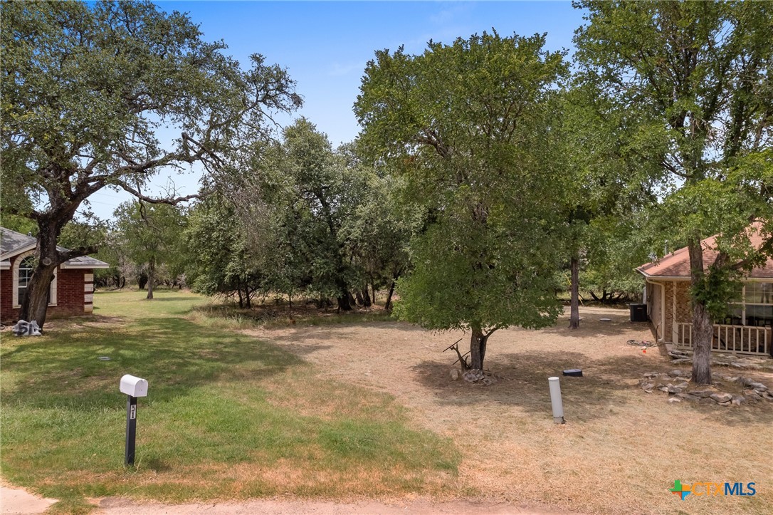 53 Buttercup Loop Property Photo 2
