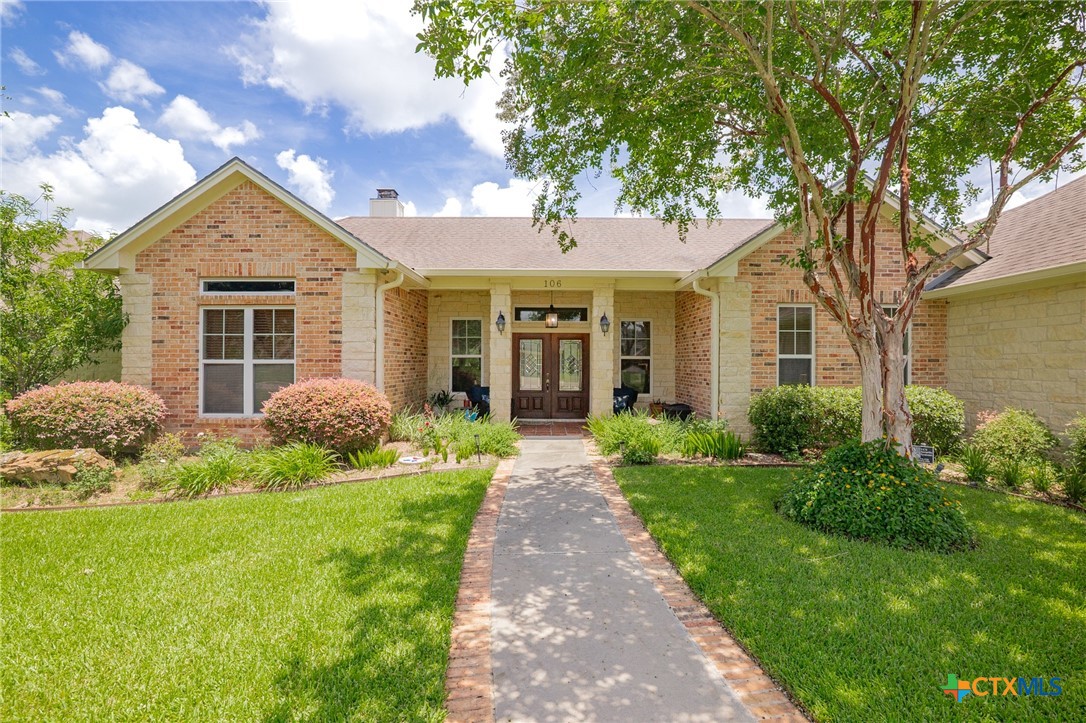 106 Pebble Brook Property Photo 2