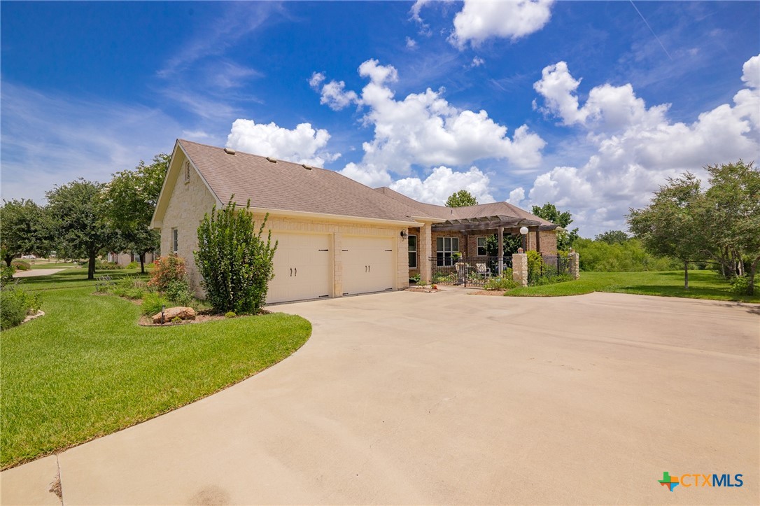 106 Pebble Brook Property Photo 23