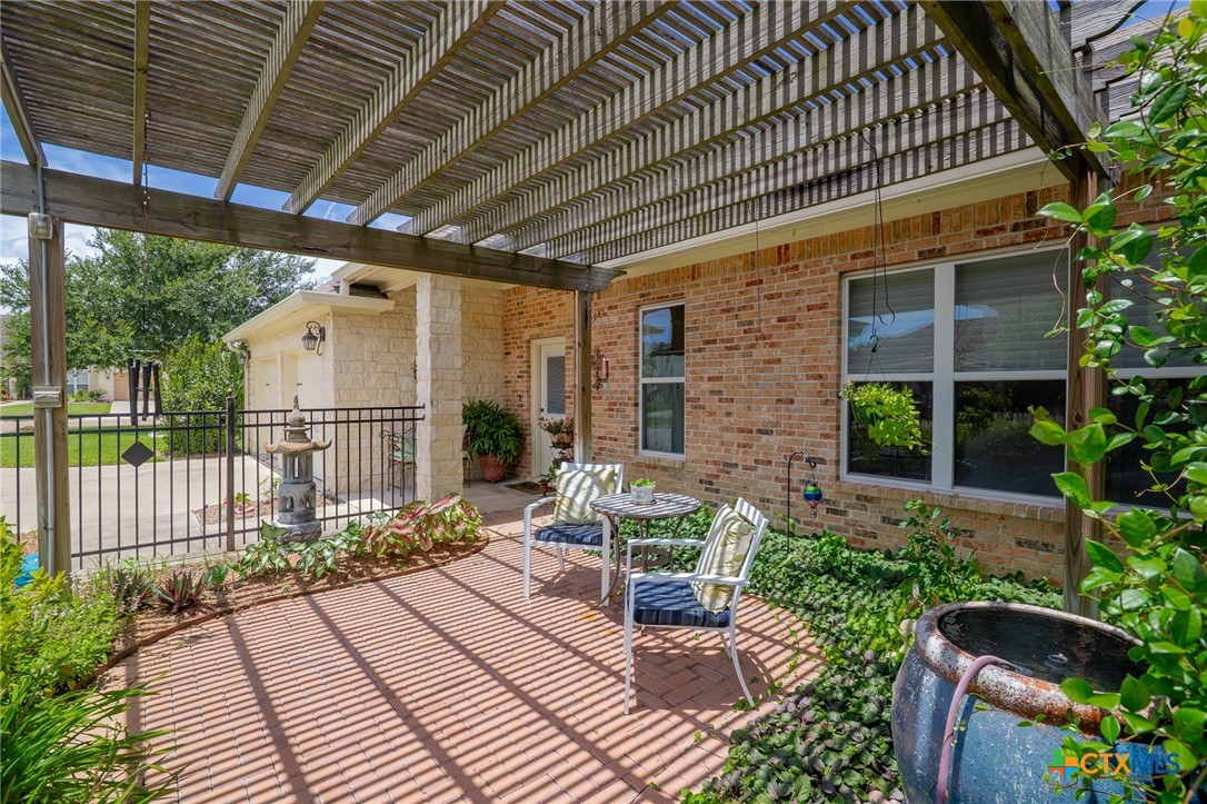 106 Pebble Brook Property Photo 24