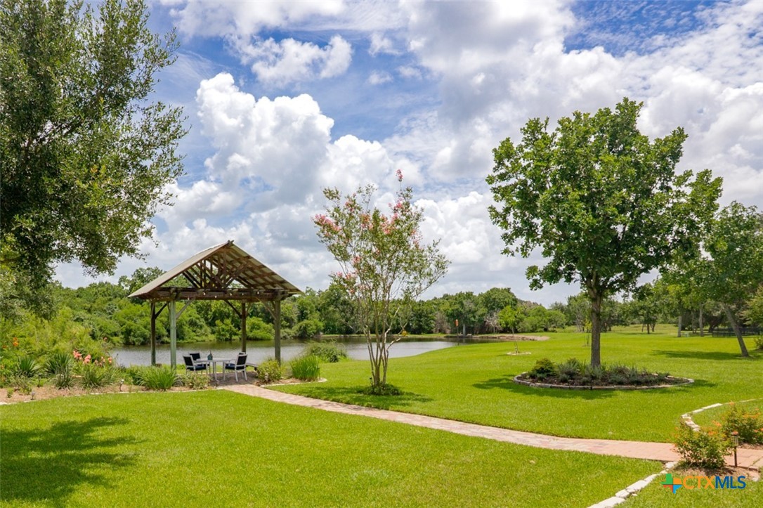 106 Pebble Brook Property Photo 31