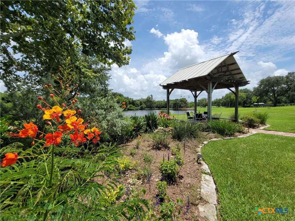 106 Pebble Brook Property Photo 32