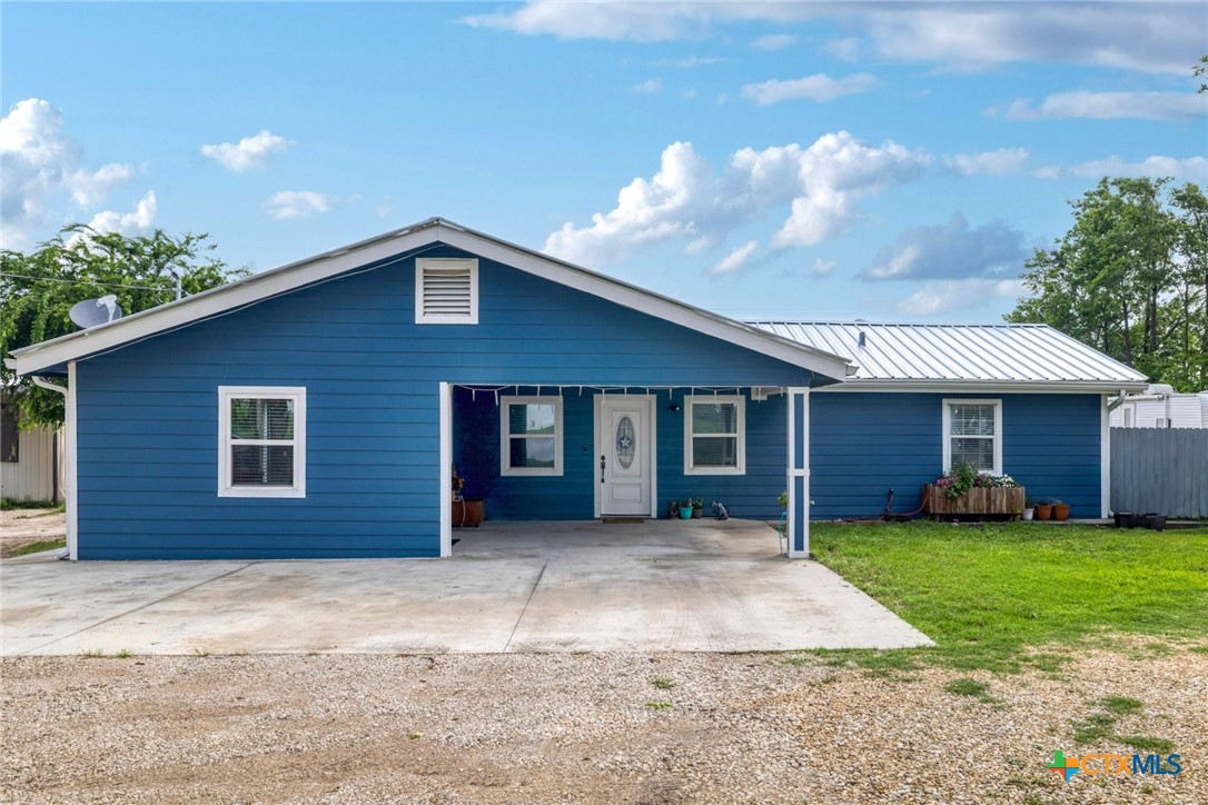 5902 N Main Street Property Photo 1