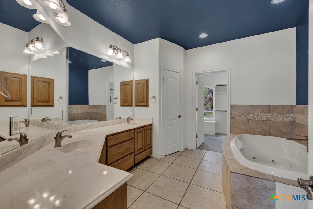 293 Turkey Cove Property Photo 25