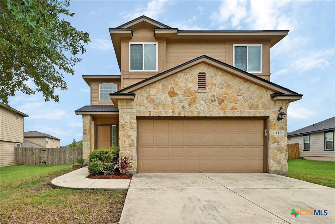 110 Brazoria Trail Property Photo 1