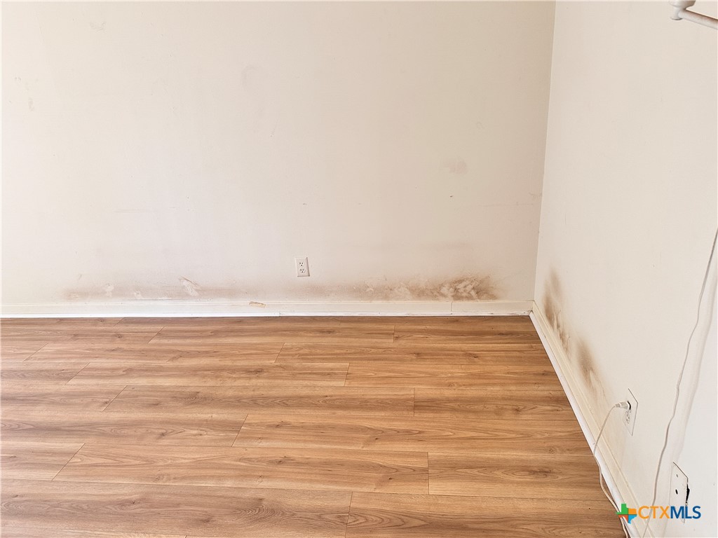 202 Oak Ridge Drive Property Photo 14