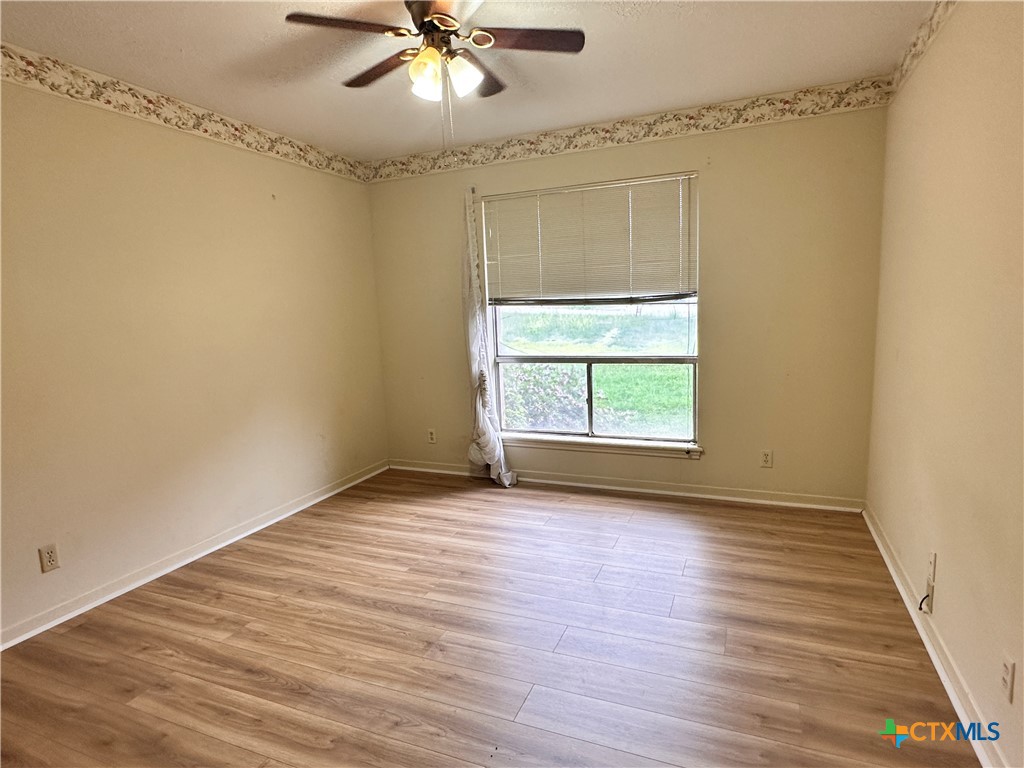 202 Oak Ridge Drive Property Photo 22