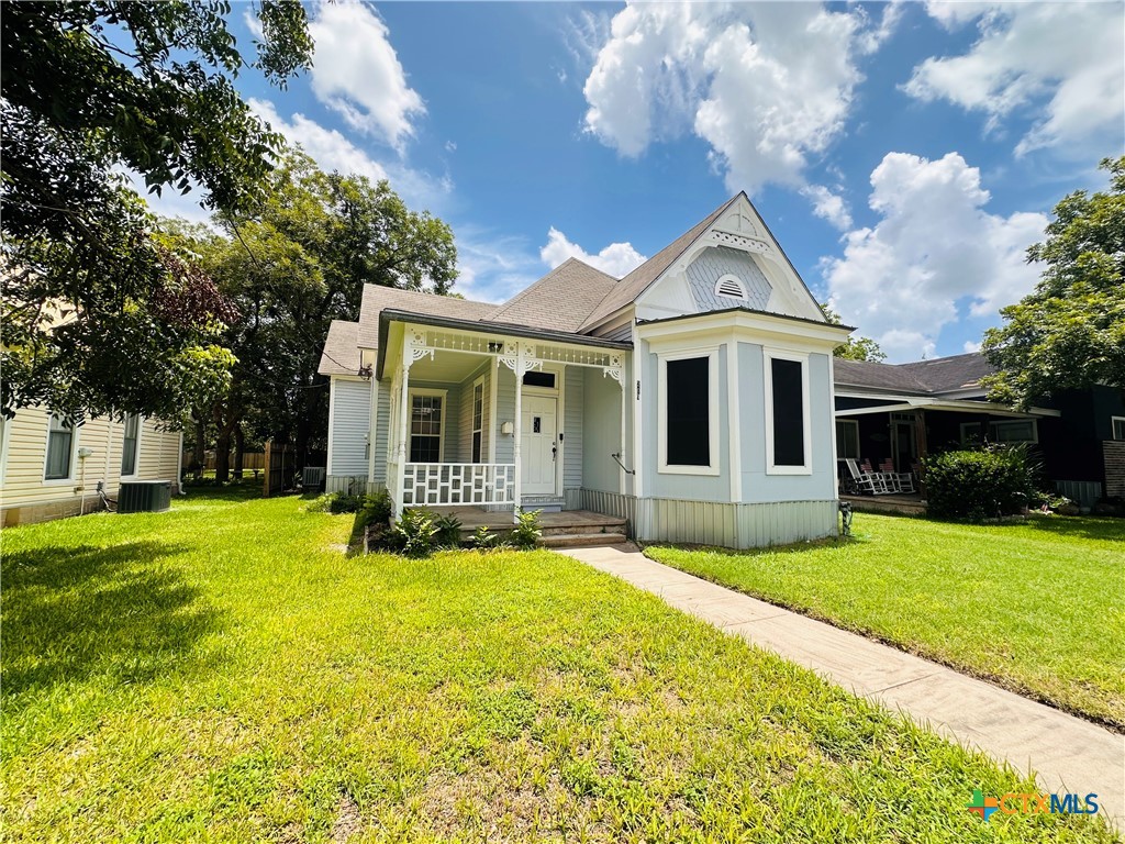 207 Schrimsher Street Property Photo 3