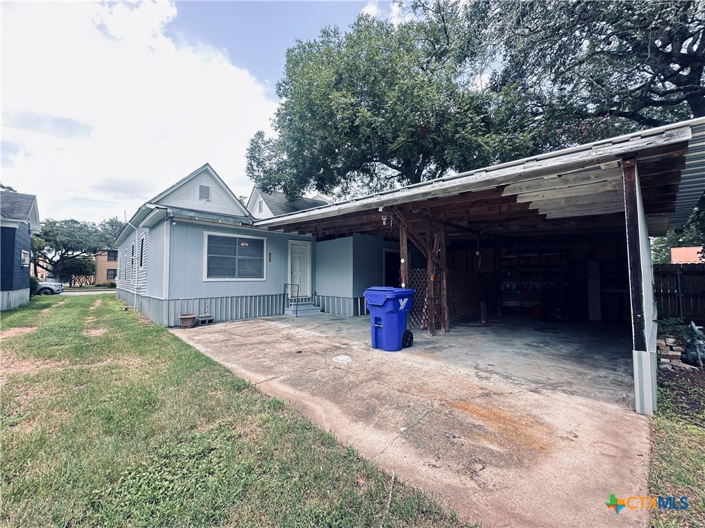 207 Schrimsher Street Property Photo 32