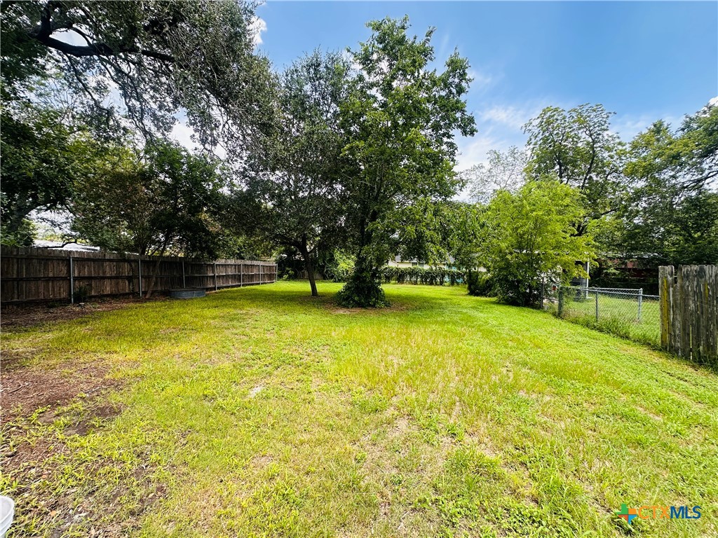 207 Schrimsher Street Property Photo 37