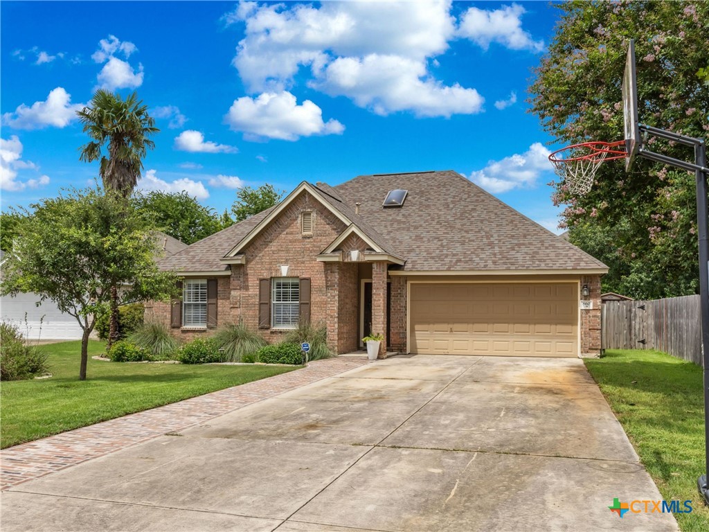 860 Fair Lane Property Photo