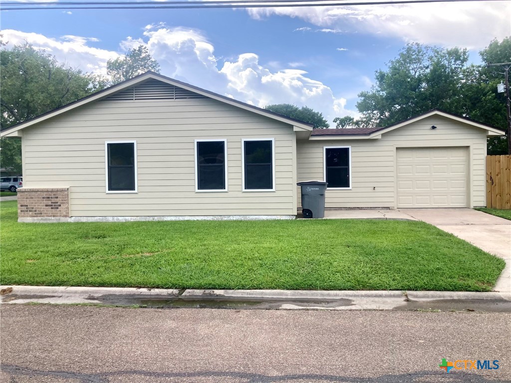 1502 Bowie Drive Property Photo 24