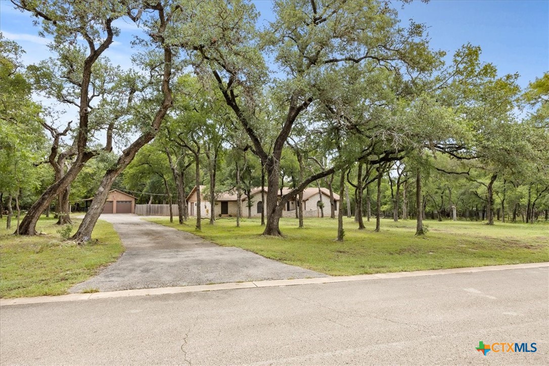 16209 Oxbow Trail Property Photo 1