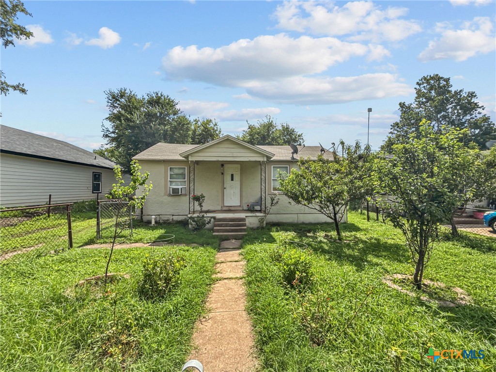 219 Spindletop Street Property Photo 1