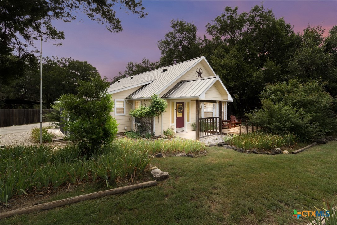 2265 Candlelight Drive Property Photo 1