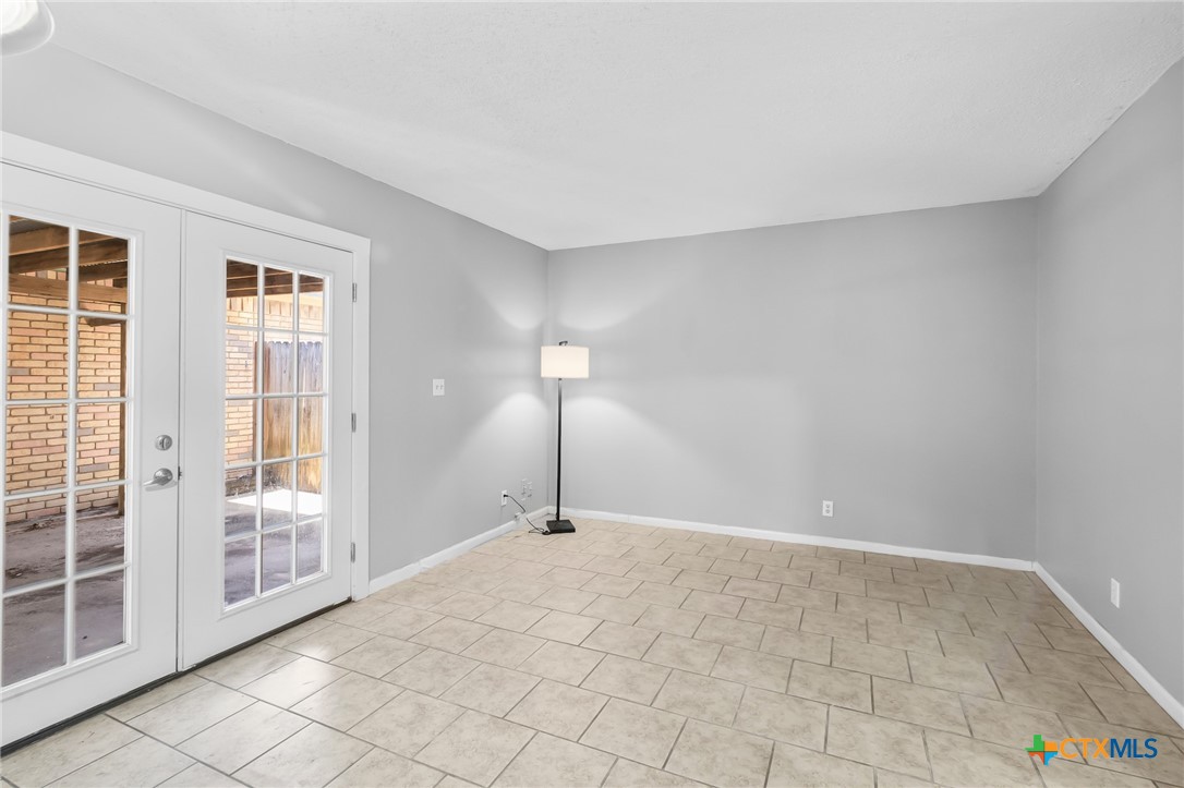 109 Westwood Street Property Photo 6