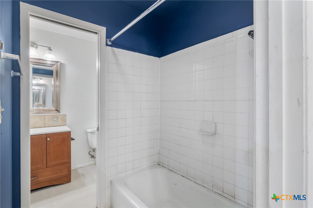 109 Westwood Street Property Photo 15