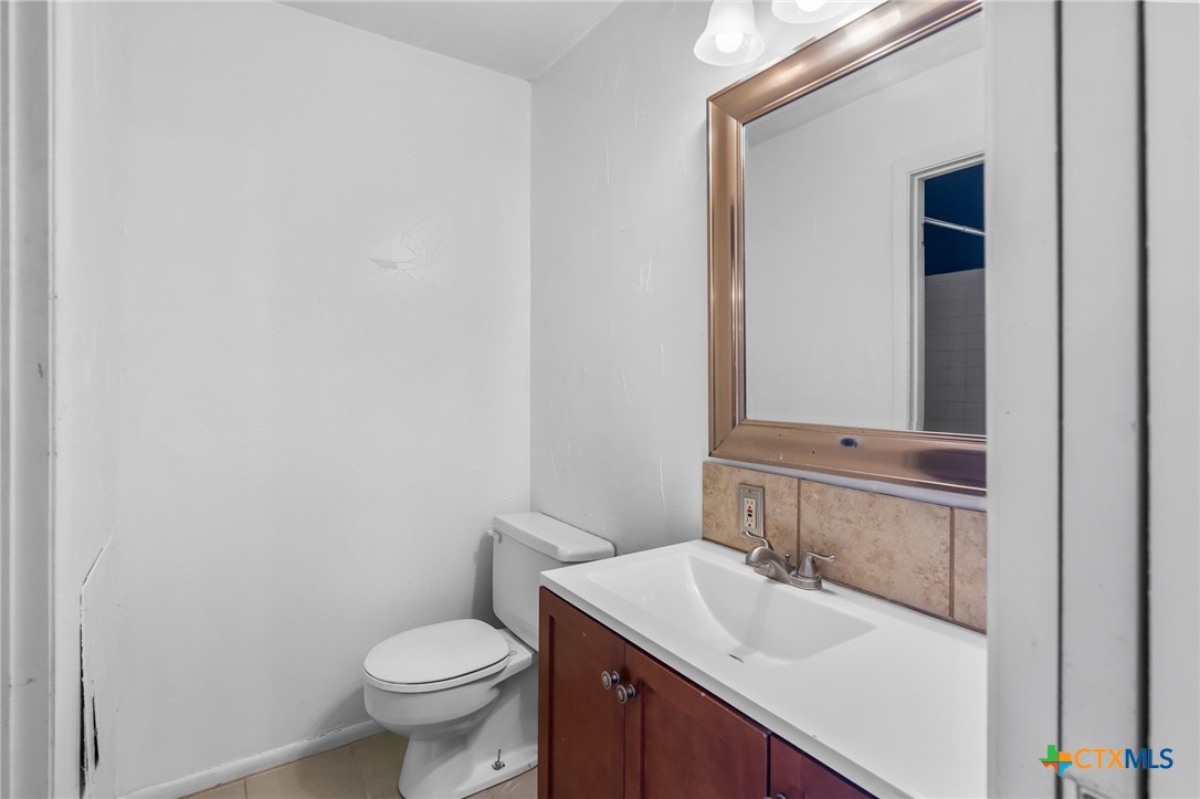 109 Westwood Street Property Photo 16