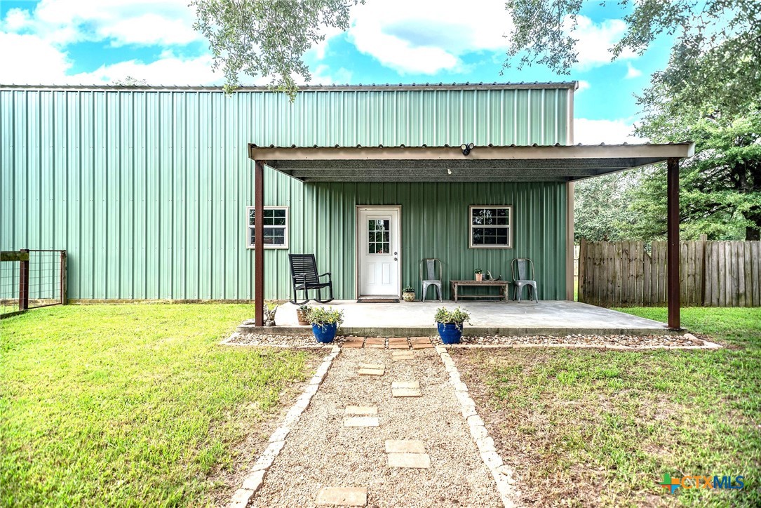 2133 County Road 125 Property Photo 1