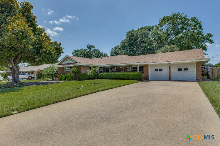 3314 Oakdale Drive Property Photo 1