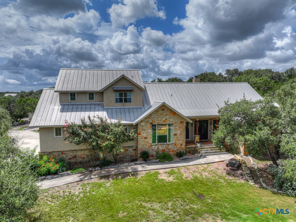 3032 Rolling Oaks Drive Property Photo 1
