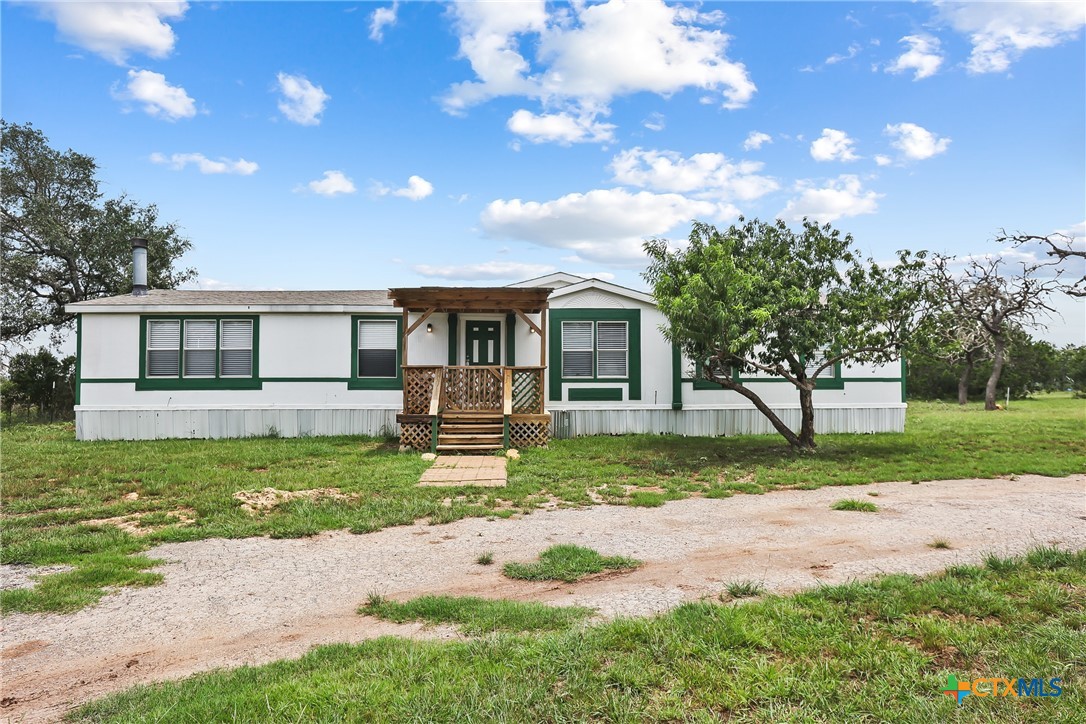 154 Oak Lawn Drive Property Photo 1