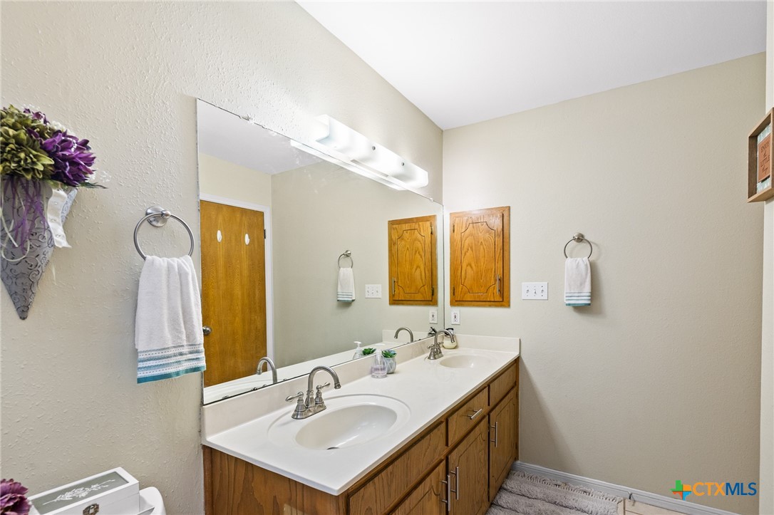 216 Ridge Drive Property Photo 15