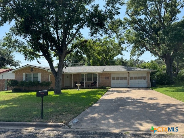 2410 Robin Road Property Photo 1