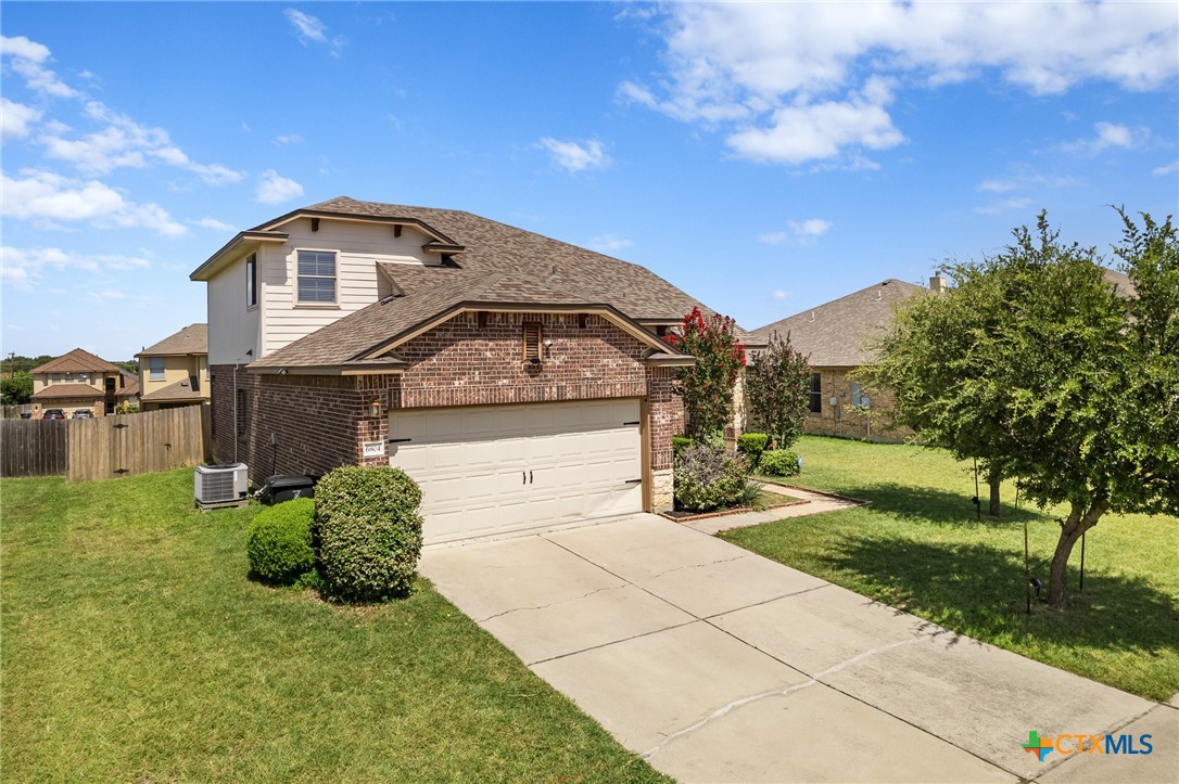 6804 Bayberry Drive Property Photo 1