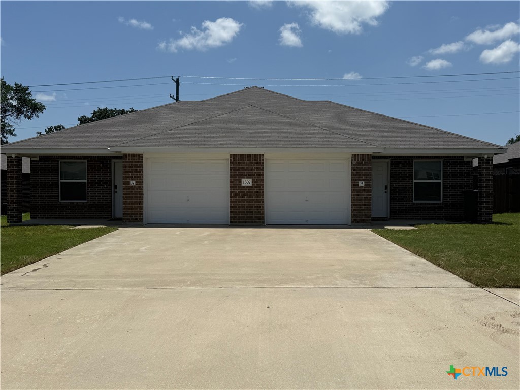 1307 Liberation Lane Property Photo 1