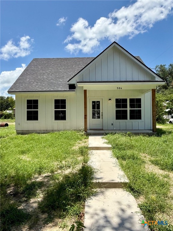 506 N Crockett Avenue Property Photo 1