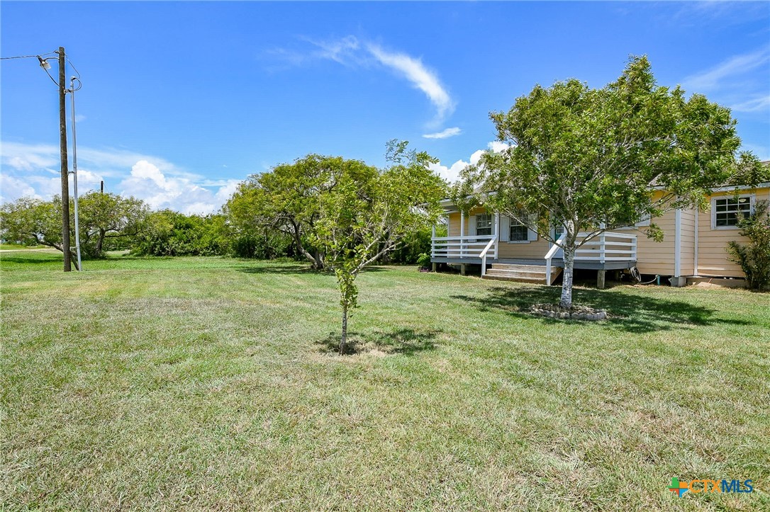 612 Tarpon Drive Property Photo 4