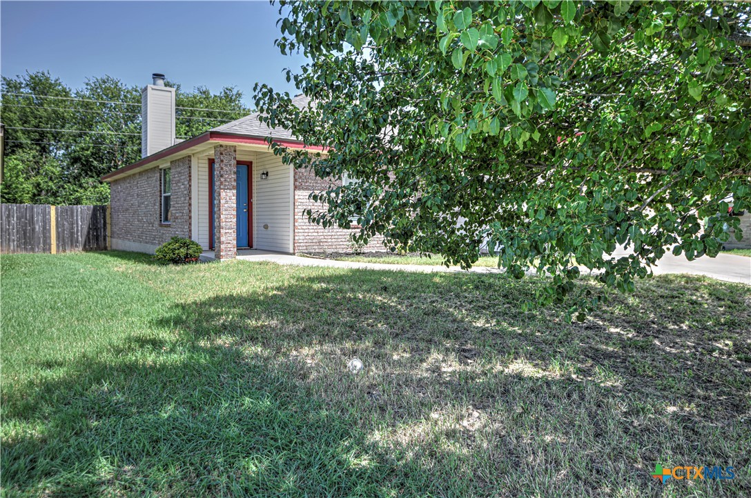 4716 Stonehaven Drive Property Photo 1