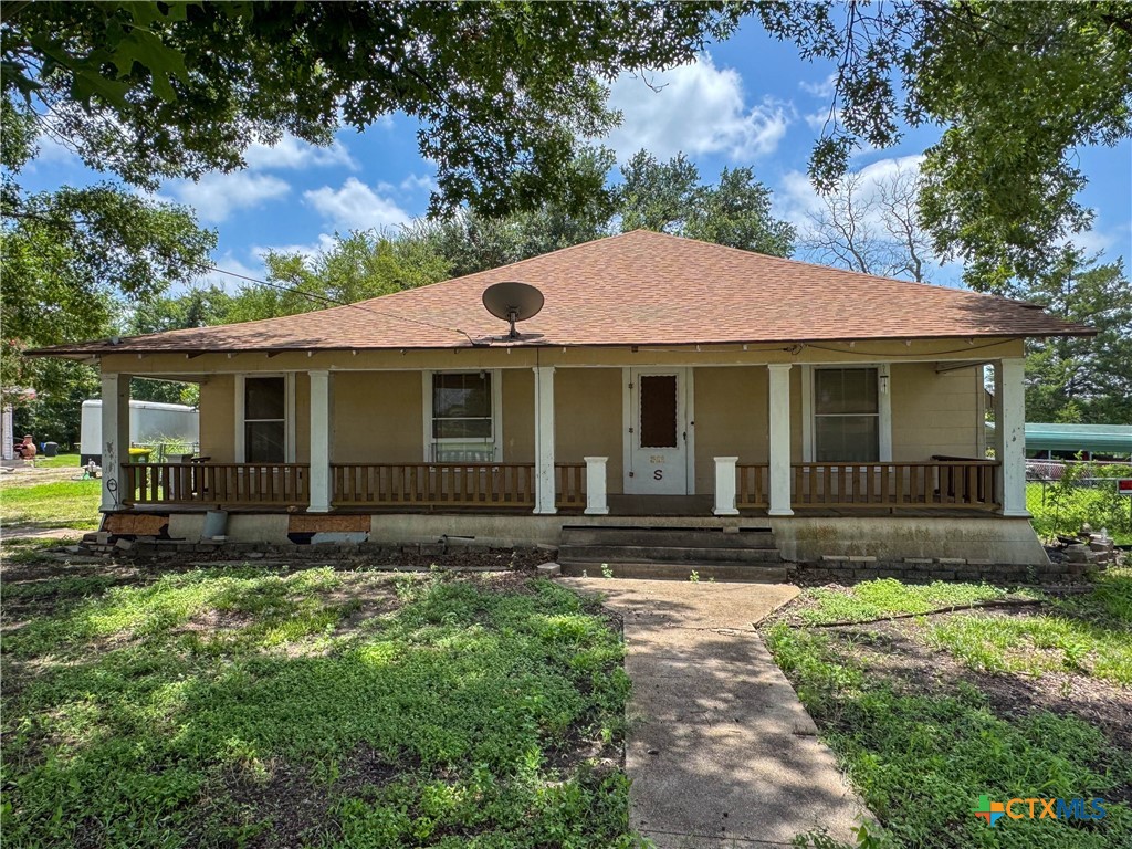 311 E Main Street Property Photo 1