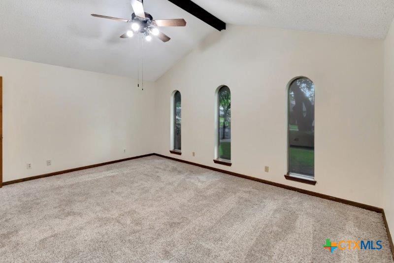 102 Lamorak Street Property Photo 20