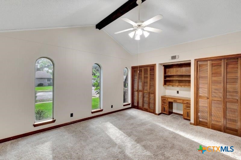 102 Lamorak Street Property Photo 28
